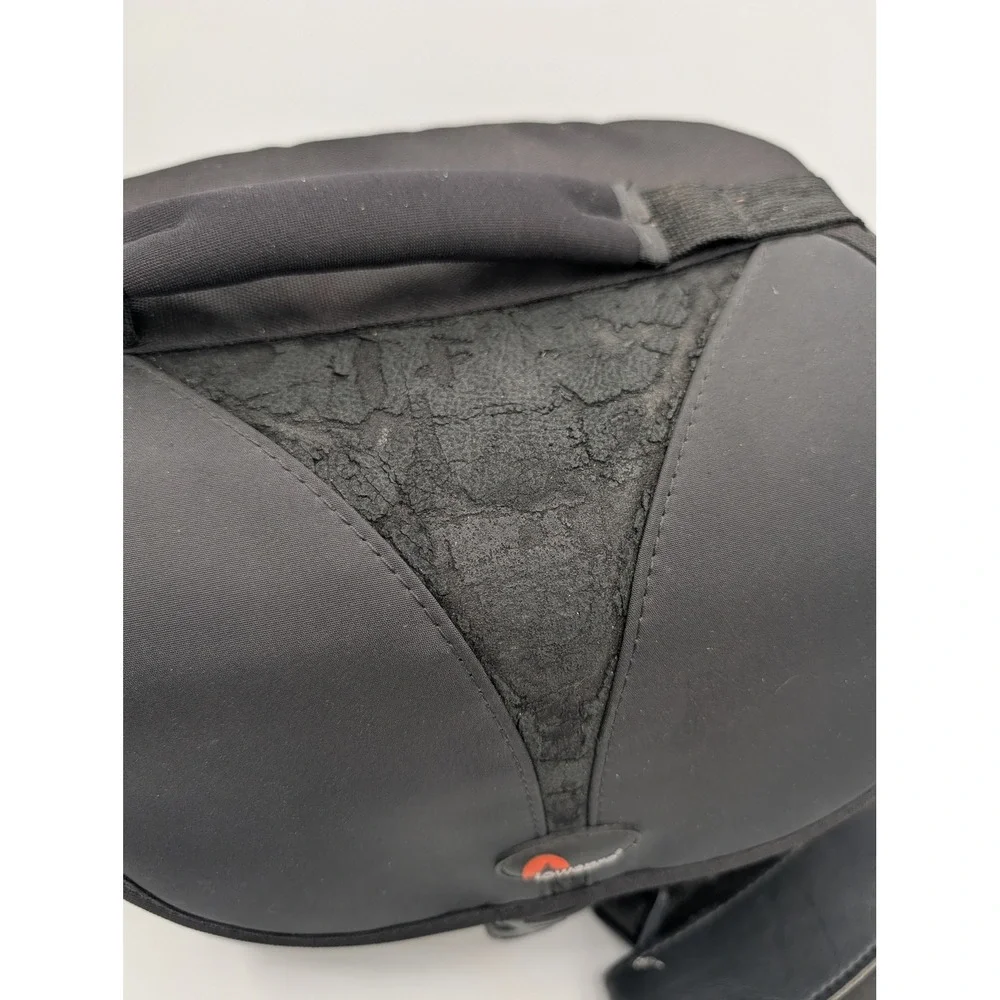 Lowepro‎ Rezo 170 AW Camera Bag Black Gorpcore Padded DSLR Shoulder Bag Case